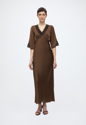 Bruuns Bazaar ACACIABBDIA DRESS - Μάξι φόρεμα - chestnut