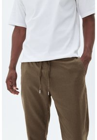 Matinique Tygbyxor - brown