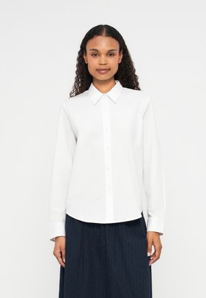 CLASSIC SHIRT - Košilová halenka  - brilliant white