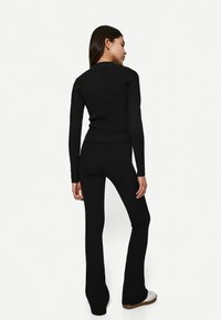 Bershka Pantalon classique - black