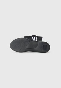 Thumbnail Image 8