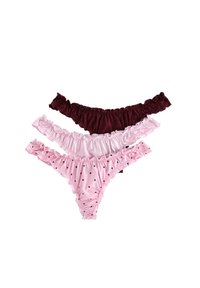 Trois paires de culottes pour femmes : maroon, rose uni et rose clair à pois noirs. Toutes présentent des bords froncés et un tissu doux.