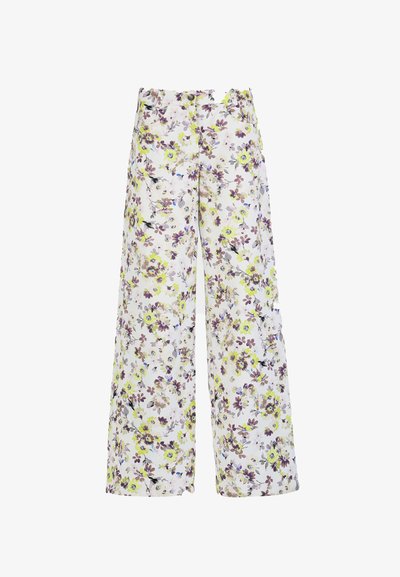 Pantalon ample à jambes larges avec base blanche et imprimé floral intégral en nuances de jaune, violet et vert, avec passants pour ceinture et poches avant.