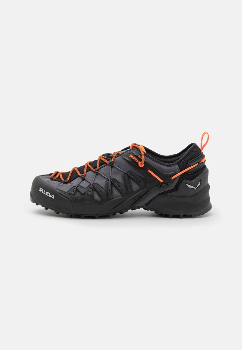 Salewa MS WILDFIRE EDGE GORE TEX - Obuća za pješačenje - onyx/black