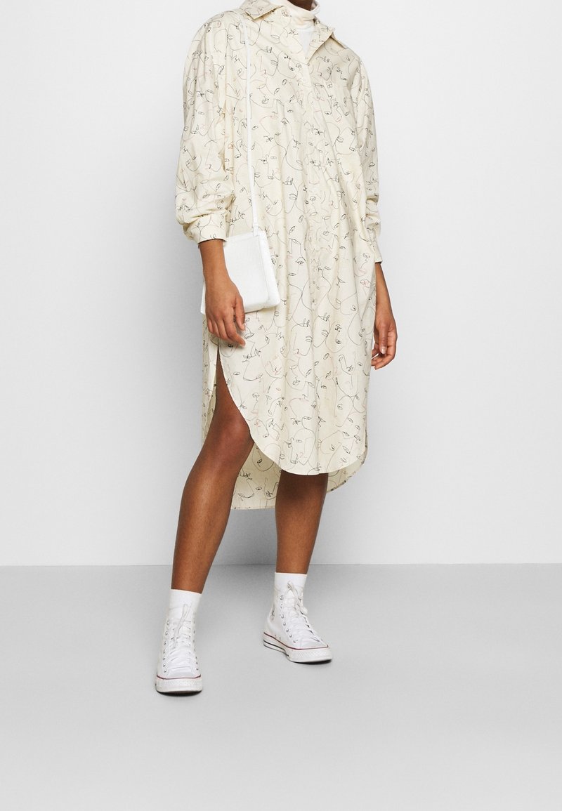 monki oversized shirt dress Monki Shirt dress - white - (Pre-owned)