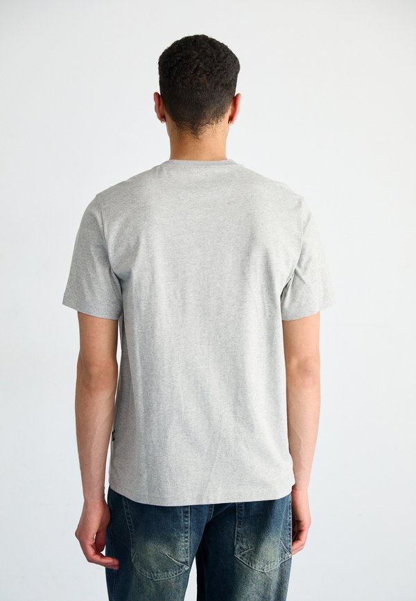 MAPLETON - Basic T-shirt4