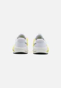 Nike Performance METCON 9 - Tenisice za trening - white/volt cyber/summit white/black