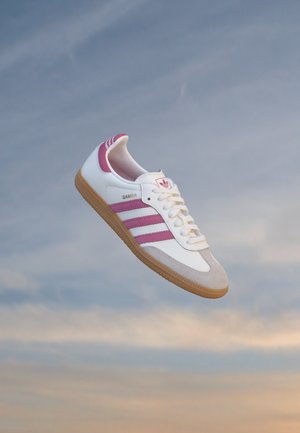 adidas Originals, SAMBA OG UNISEX - Športni copati - cloud white/dual magenta