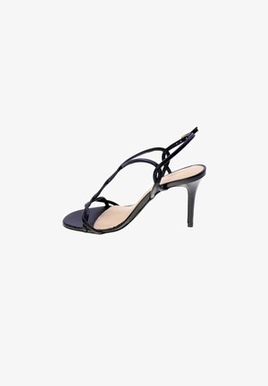 Sandalo nero con tacco alto con sottili cinturini intrecciati e chiusura con fibbia, caratterizzato da tacco a punta e soletta beige.