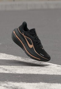 Επιλέχθηκε, black/metallic rose gold-coloured/off noir/rose gold-coloured