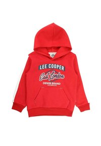 Sweatshirt à capuche rouge avec une poche frontale, arborant le texte "Lee Cooper East London". Le tissu est lisse avec des poignets et un ourlet côtelés.