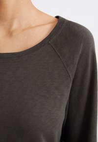 Marc O'Polo DENIM RAGLAN SLEEVES - Top s dlouhým rukávem - cloudburst