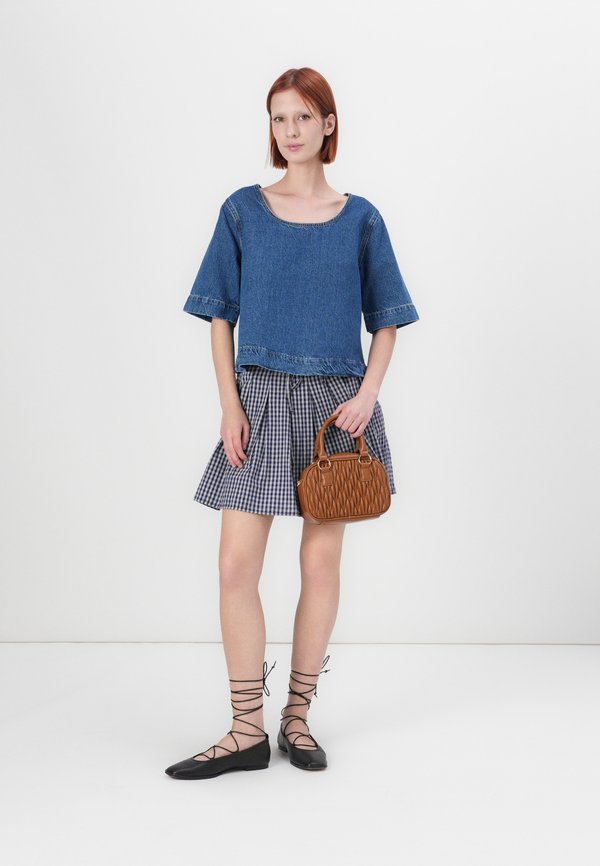 ONLGIGI SHIRT - Blouse3