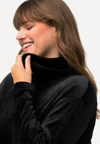 Ulla Popken Mikina na zip - black