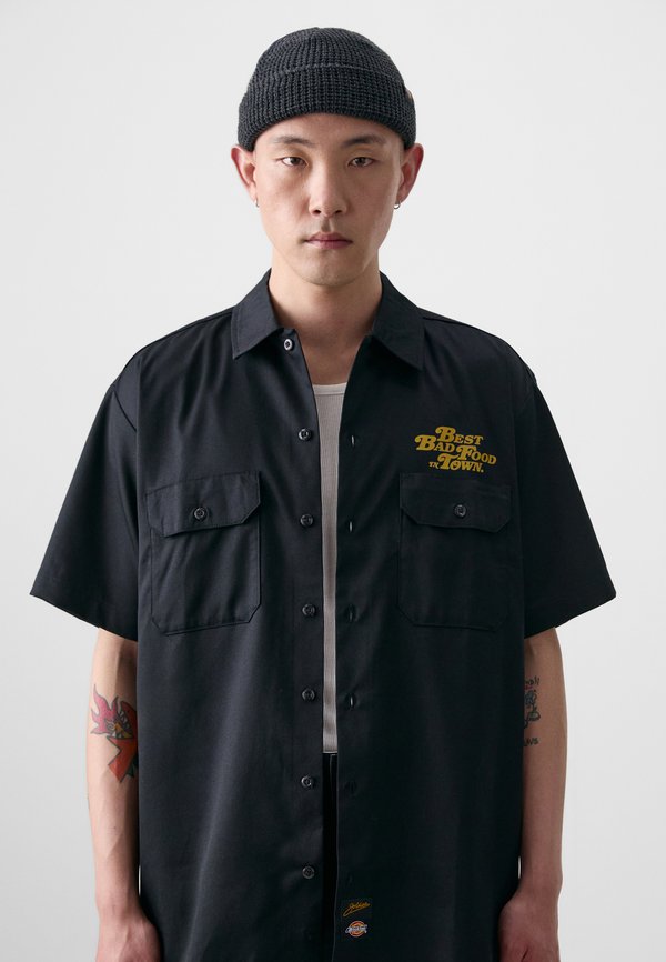 GOLDIES WORK  - Shirt4