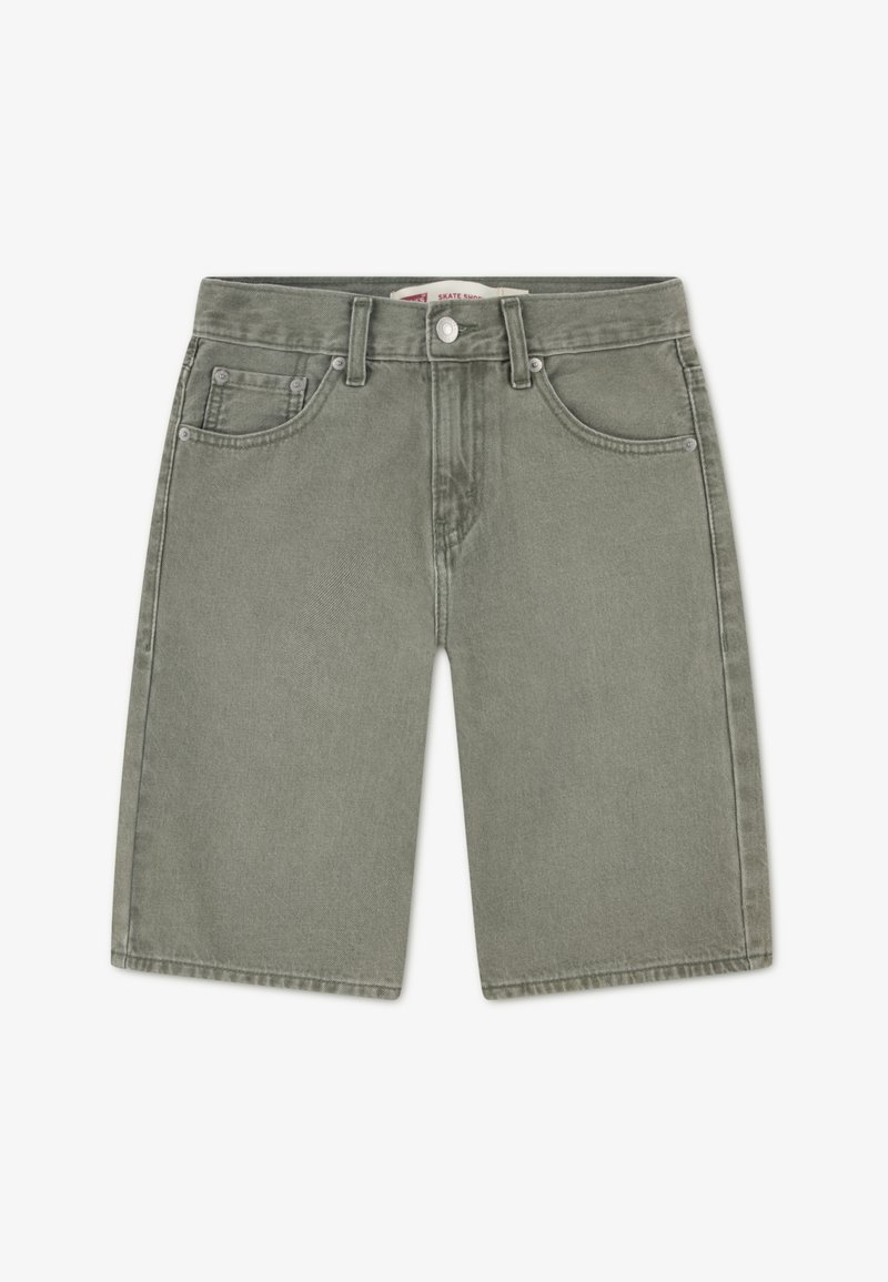 Lyse olivengrønne denimshorts med lige ben, fem lommer og lynlås foran. Blød tekstur og minimalistiske detaljer.