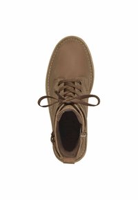 Bottines en cuir marron avec un design à lacets, bout arrondi et accents cousus. Comprend une fermeture éclair sur le côté pour un enfilage facile.