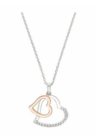 Collana in argento con pendente a doppio cuore: uno vuoto e in oro rosa, l'altro con una fila di pietre preziose trasparenti lungo il bordo.