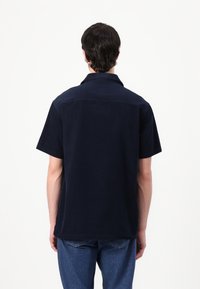 Tommy Jeans CAMP SHIRT - Shirt - dark night navy