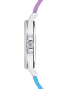 Silberne Uhr mit rundem Gehäuse, ausgestattet mit einem lila Silikonarmband und einem blauen Silikonarmband. Auffälliges Detail in Form einer Eule am Kronenaufsatz.