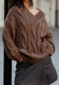 Next Neule - brown