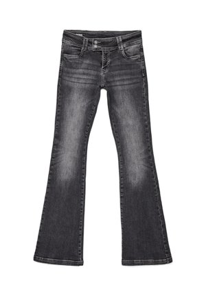 Črne razširjene kavbojke iz jeansa z izpranim izgledom, petimi žepi in kovinskimi gumbi na pasu.