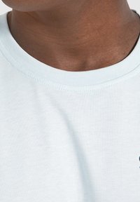 Smilodox LENNARD - Camiseta básica - hellblau