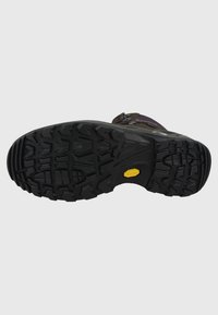 Suola in gomma nera con modelli di battistrada profondi, caratterizzata da un logo Vibram giallo. Il design superiore include materiale marrone e accenti viola.