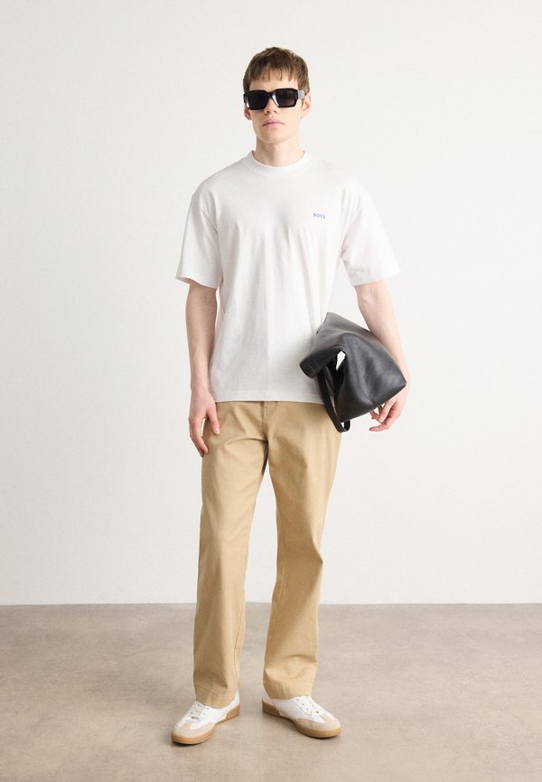 NUMBERS - Print T-shirt4