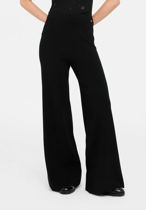 Pantaloni - black