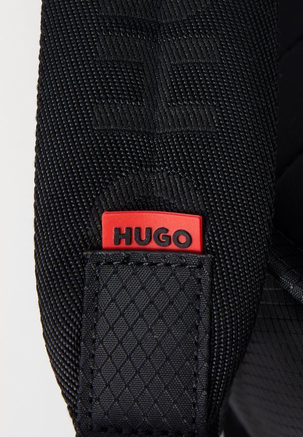 MALICK UNISEX - Rucksack3