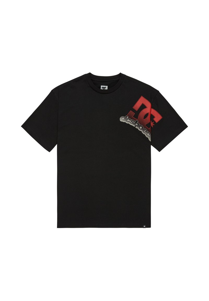Černé bavlněné tričko s červeným a šedým grafickým logem na levé přední straně, s kulatým výstřihem a krátkými rukávy.
