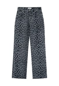 Jeans a fantasia leopardata in tonalità di grigio, con vita alta, design a gamba dritta e stile a cinque tasche. Presentano hardware in tonalità argentata.