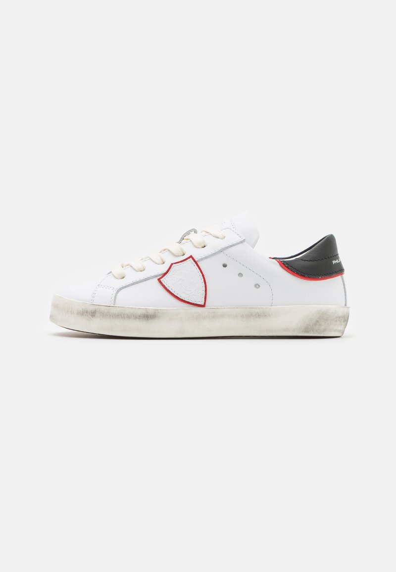 Sneakers low