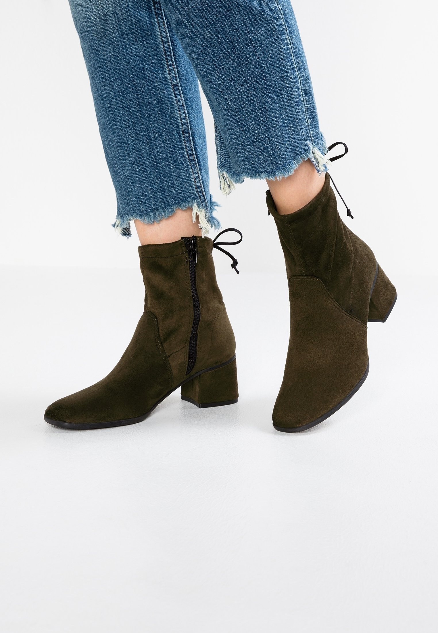 Tamaris Korte laarzen green/groen (Pre-owned)