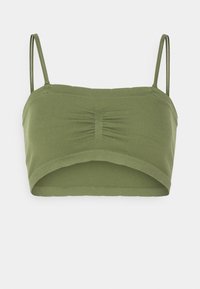 Grön kort cami-top med tunna justerbara band, som har en rynkad detalj i mitten och ett glatt, elastiskt tyg.
