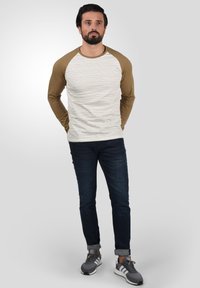 Solid SDSTEPAN - Langærmet T-shirt - ermine