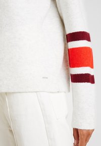 s.Oliver Strickpullover - off-white