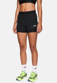 Fila - Krótkie spodenki sportowe