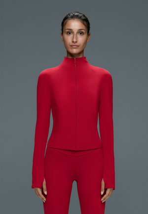 OYSHO, LIGHT AND WARM CROPPED TECHNICAL JACKET 32359332 - Veste légère - strawberry