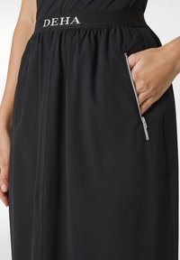 Deha Fustă în formă de A - black