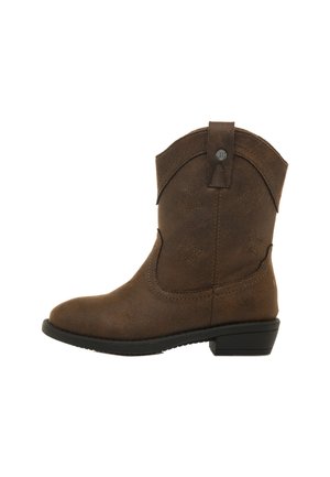 Stivaletto da cowboy in suede marrone con tacco basso a blocco, cuciture decorative e modelli a stella, punta arrotondata e una linguetta sulla gamba.