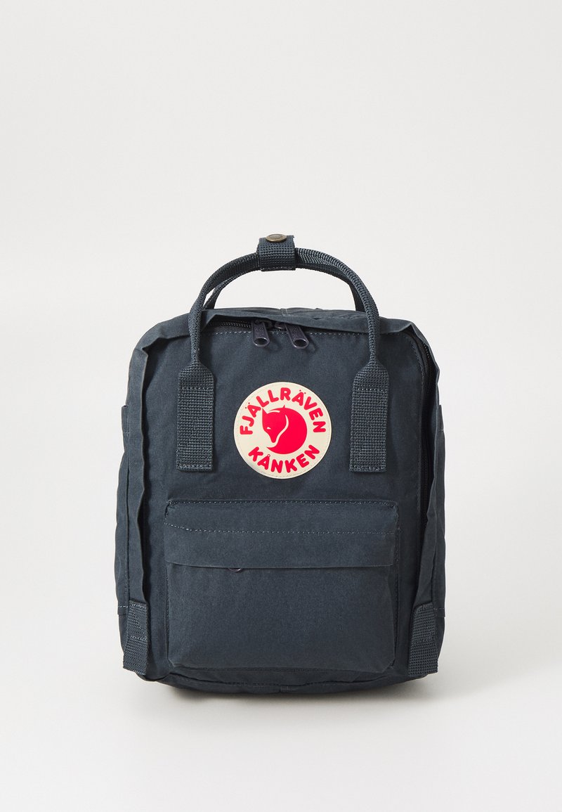zaino patagonia black hole Pack 32l Unisex Adulto Sport e tempo libero and layers Crocs Lightweight Backpack with subgroup:Rugged Collection Color:Red (default) 5000+