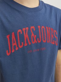 Jack & Jones Junior JJEJOSH CREW NECK - Camiseta estampada - ensign blue