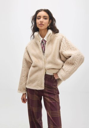 LOLA CASADEMUNT, WOMEN - Chaqueta de invierno - beige