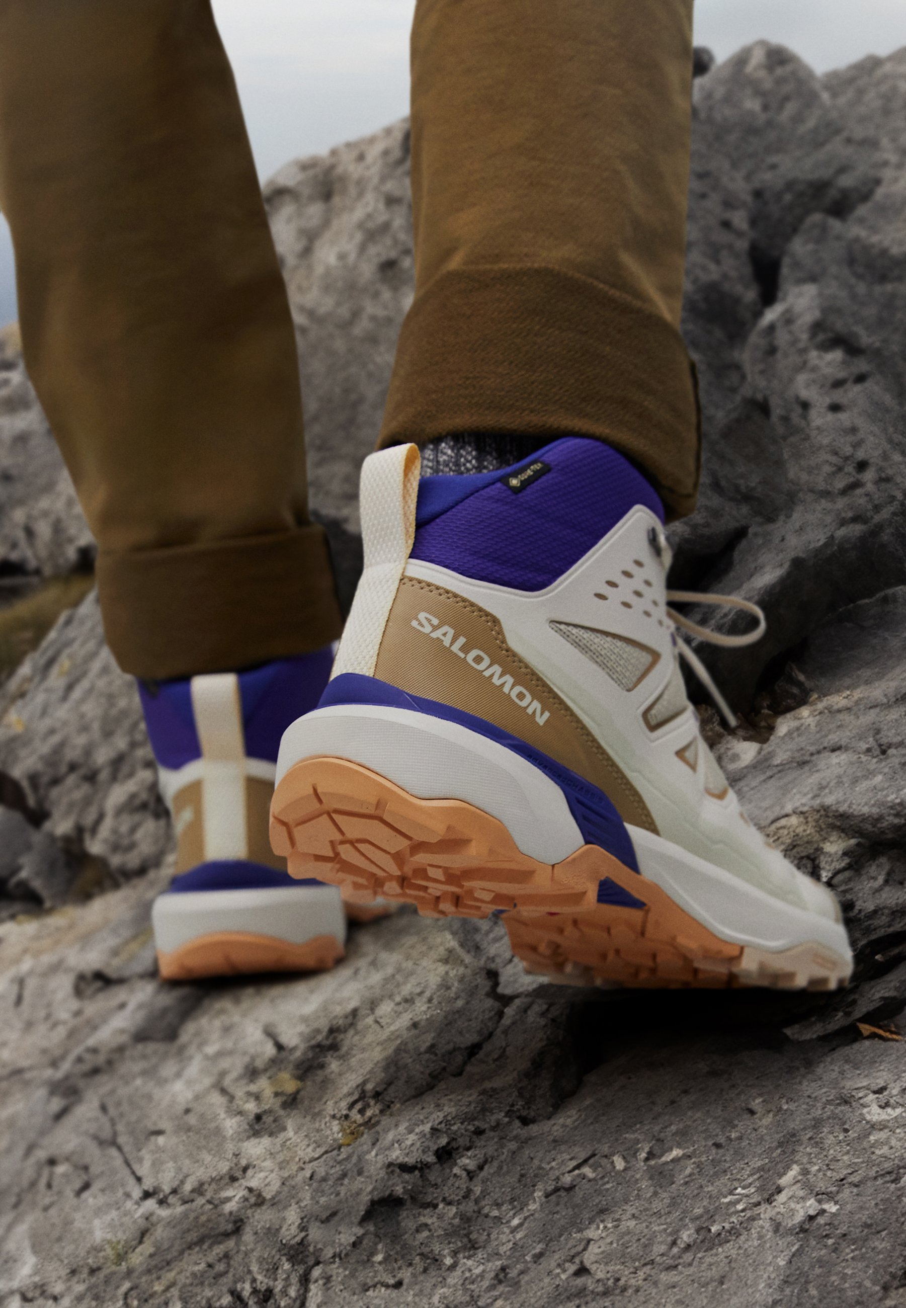 サロモン X ULTRA 360 EDGE MID GTX L47459900 Urban Chic/Alfalfa/Transparent Yellow（ラッピング不可） SALOMON X ULTRA 360 EDGE MID GORE-TEX X ULTRA 360 EDGE MID GORE-TEX |