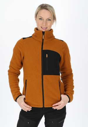 Oranje fleecenjacket met zwarte accenten, hoge kraag, volledige ritssluiting aan de voorkant, zijzakken en een ritszak op de borst. Textuurafwerking van de stof.