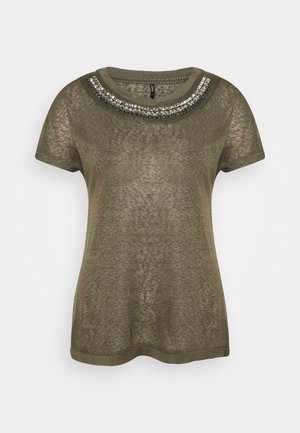 Olivgrünes, kurzärmeliges, durchscheinendes Strickoberteil mit rundem Ausschnitt, verziert mit silbernen und schwarzen Perlen.