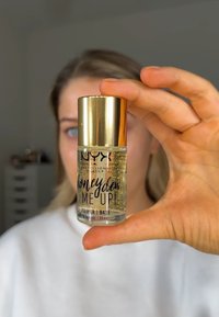 Thumbnail Image 2