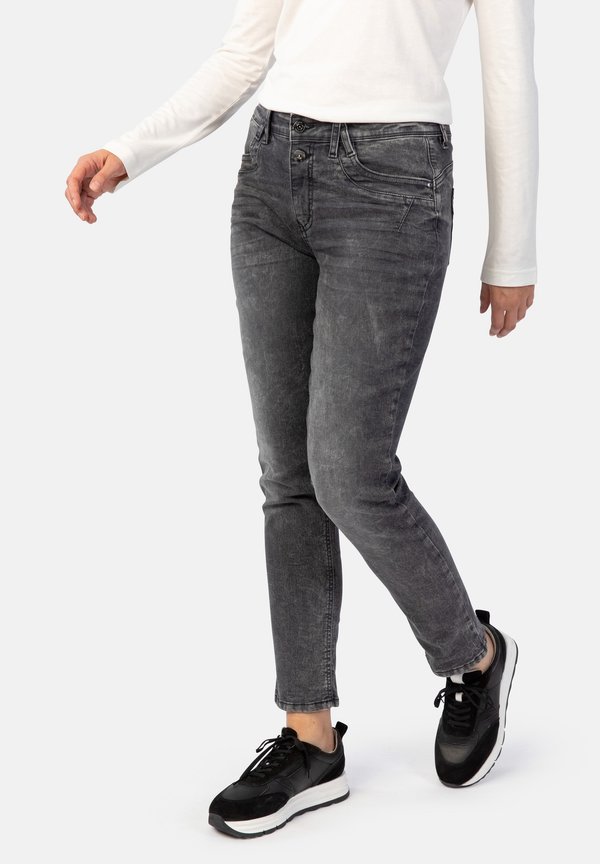 USED BOYFRIEND FIT - Jeans Slim Fit